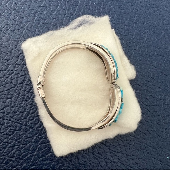 Turquoise Bracelet - Picture 5 of 8